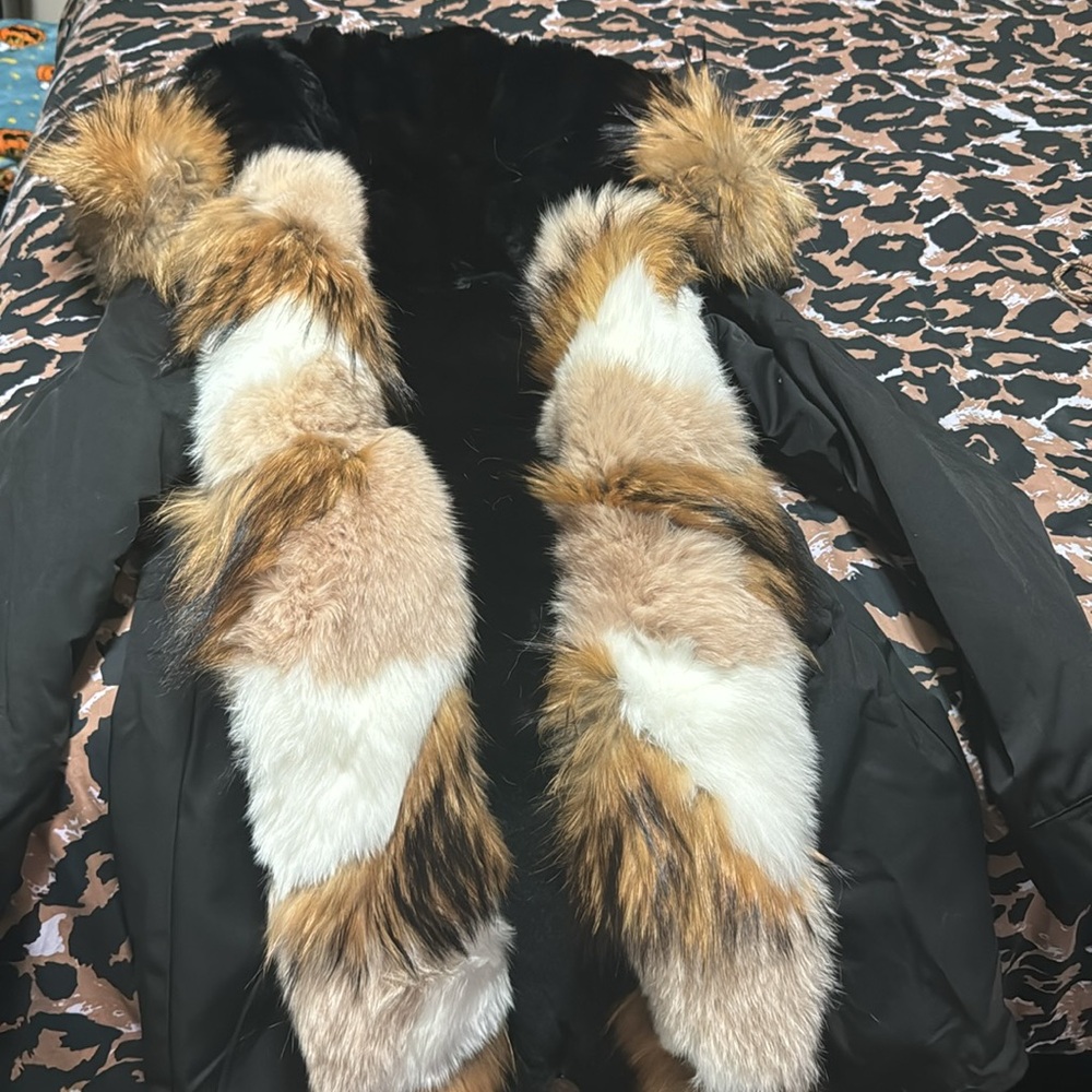 Womens black parka lined with real fox fur